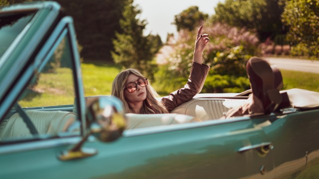Jessica Sevier: Springsteen Meets Hair Metal