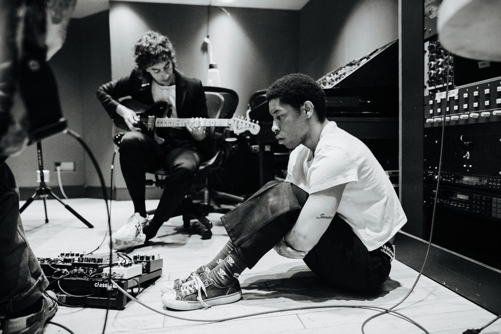 KennyHoopla and Albert Hammond Jr. Strike with “NEW AMERICA//” 